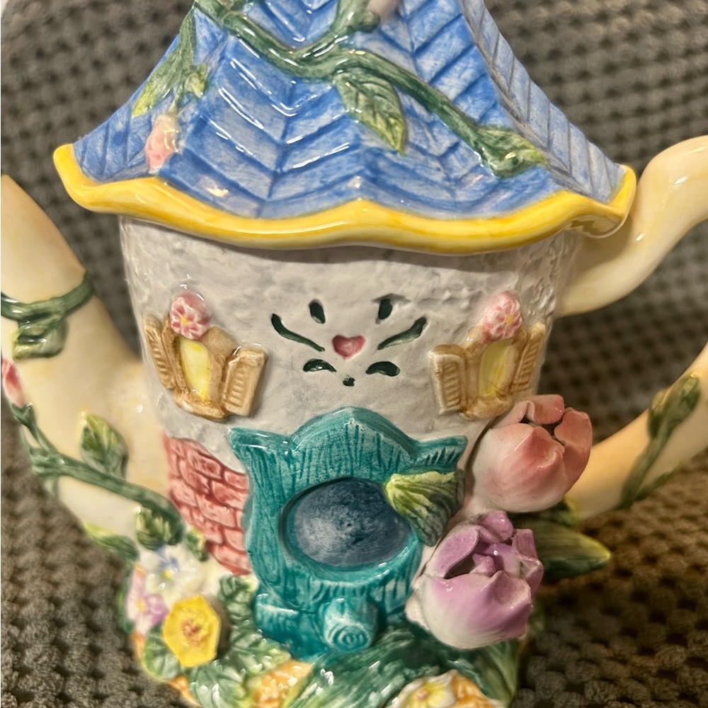 Charming Cottage Teapot with Floral Accents - Picture 7 of 12